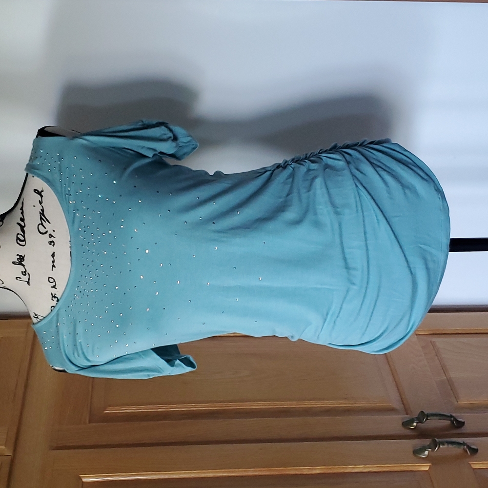 Candies Cold Shoulder Top